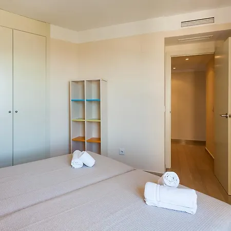 Apartup Opera Views Apartment